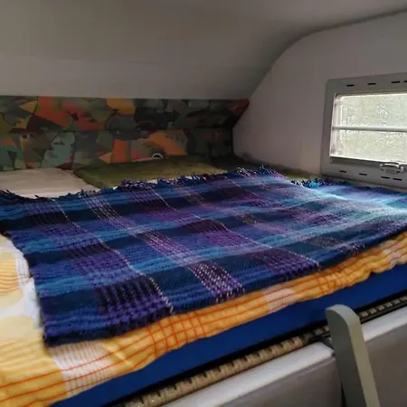 Preiswert Ubernachten Im Wohnmobil In Nurnberg! Only Public Toilet Available! * Нюрнберг