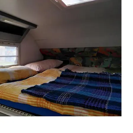 Preiswert Ubernachten Im Wohnmobil In Nurnberg! Only Public Toilet Available! Нюрнберг
